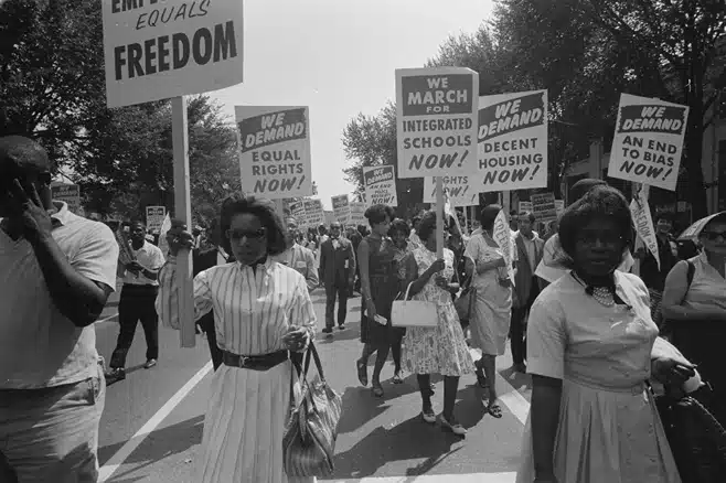 Chicago civil rights lawyer, black and white image of civil rights protestors, Disparti Law Group