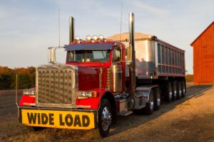 Evanston Truck Accident Lawyer 2 truck accident lawyer in Evanston, IL